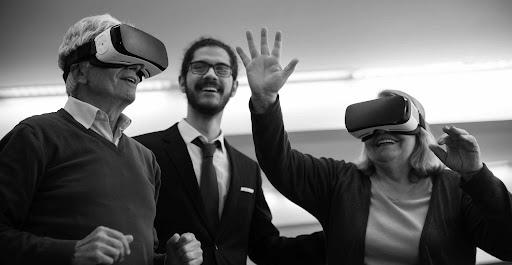 Konsep Komunitas Virtual Reality Ramah Demensia